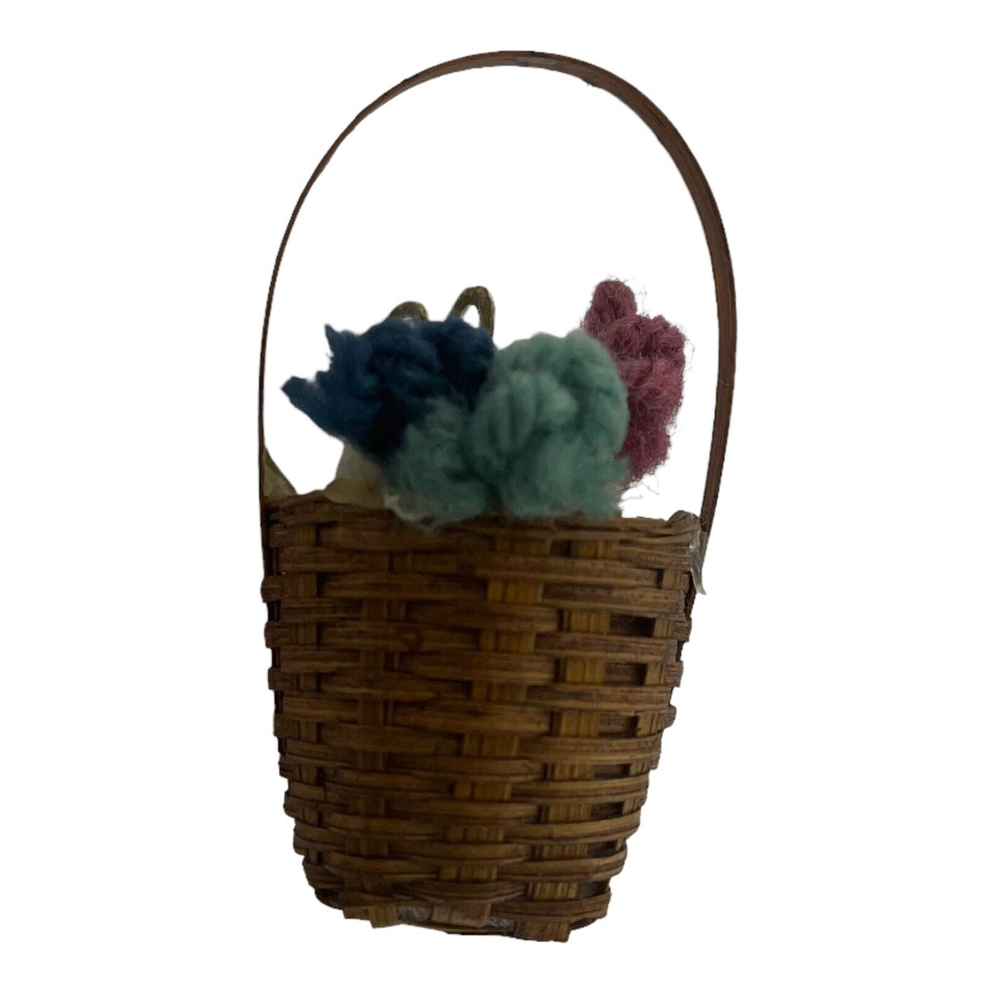 Decorative Miniature Craft Wicker 2.5 Inch Basket with Yarn and Scissors