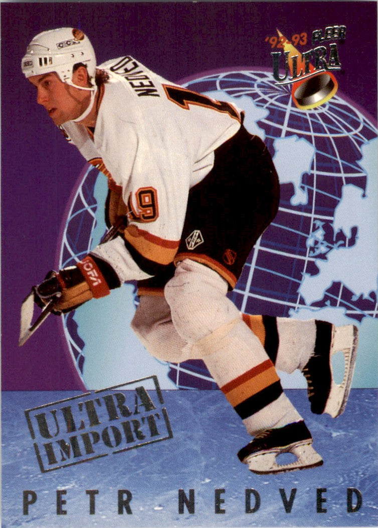 1992 Ultra Imports #17 Petr Nedved Vancouver Canucks