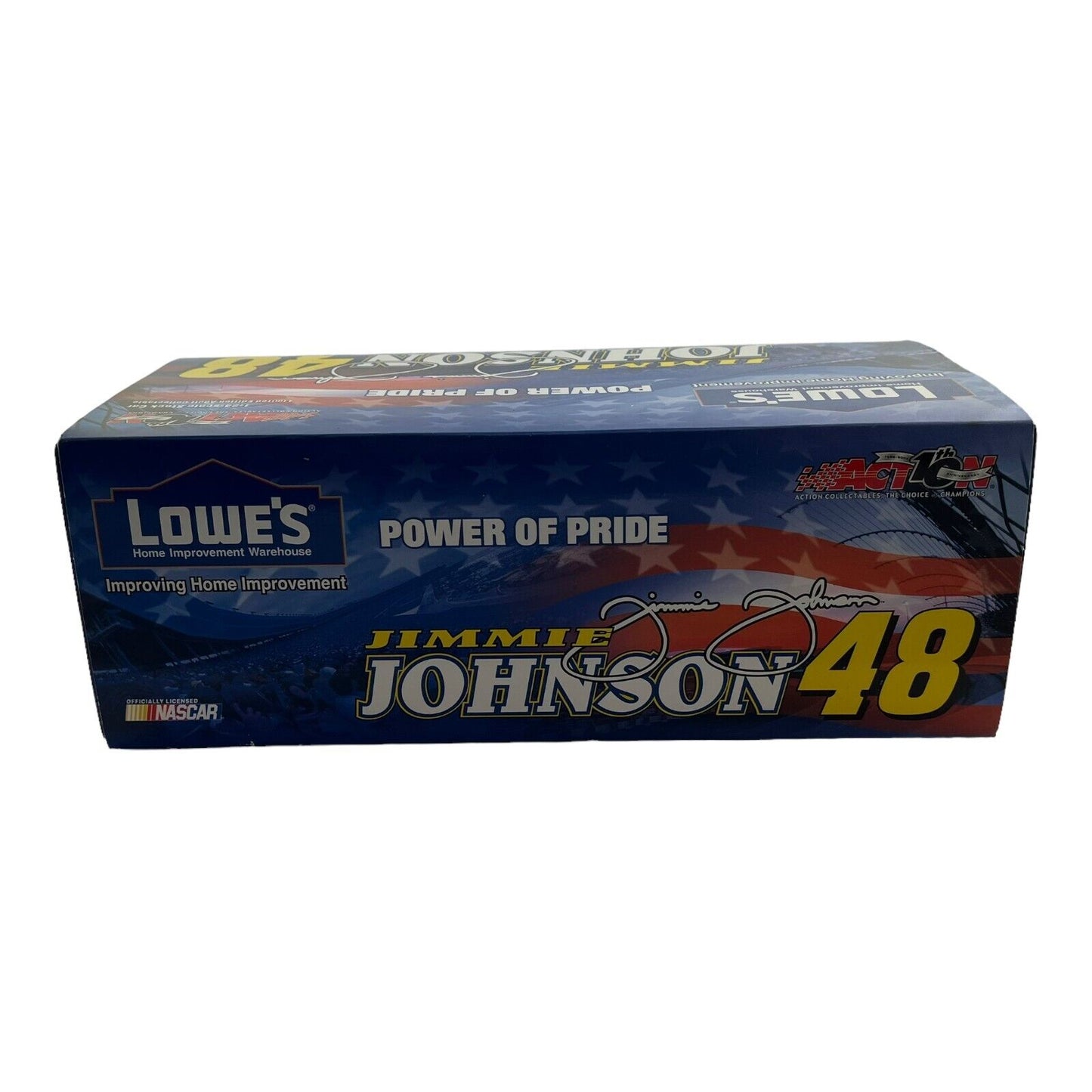 1:24 Scale Jimmie Johnson Lowe's Power of Pride Diecast Vehicle 2002 Action