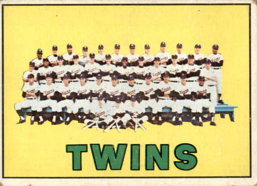 1967 Topps #211 Minnesota Twins GD+