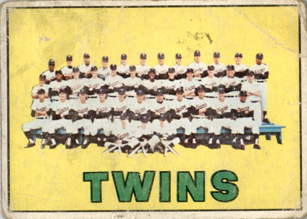 1967 Topps #211 Minnesota Twins FR