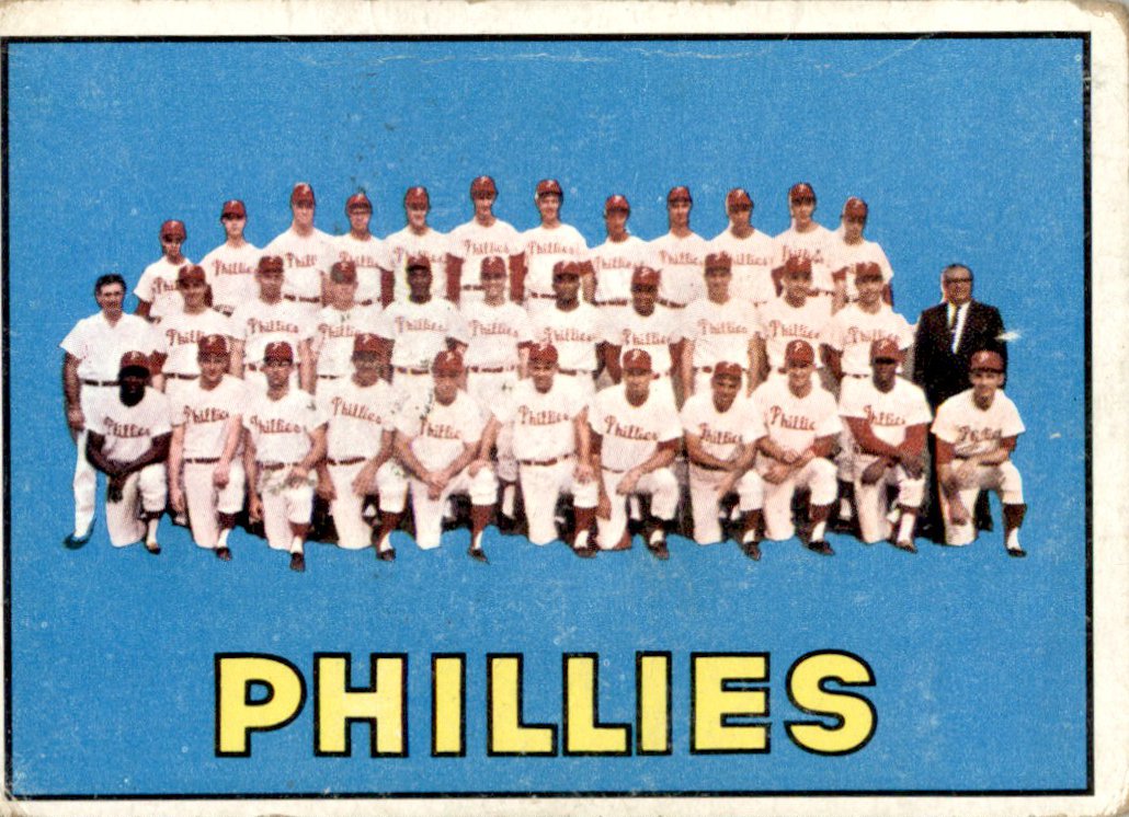 1967 Topps #102 Philadelphia Phillies GD